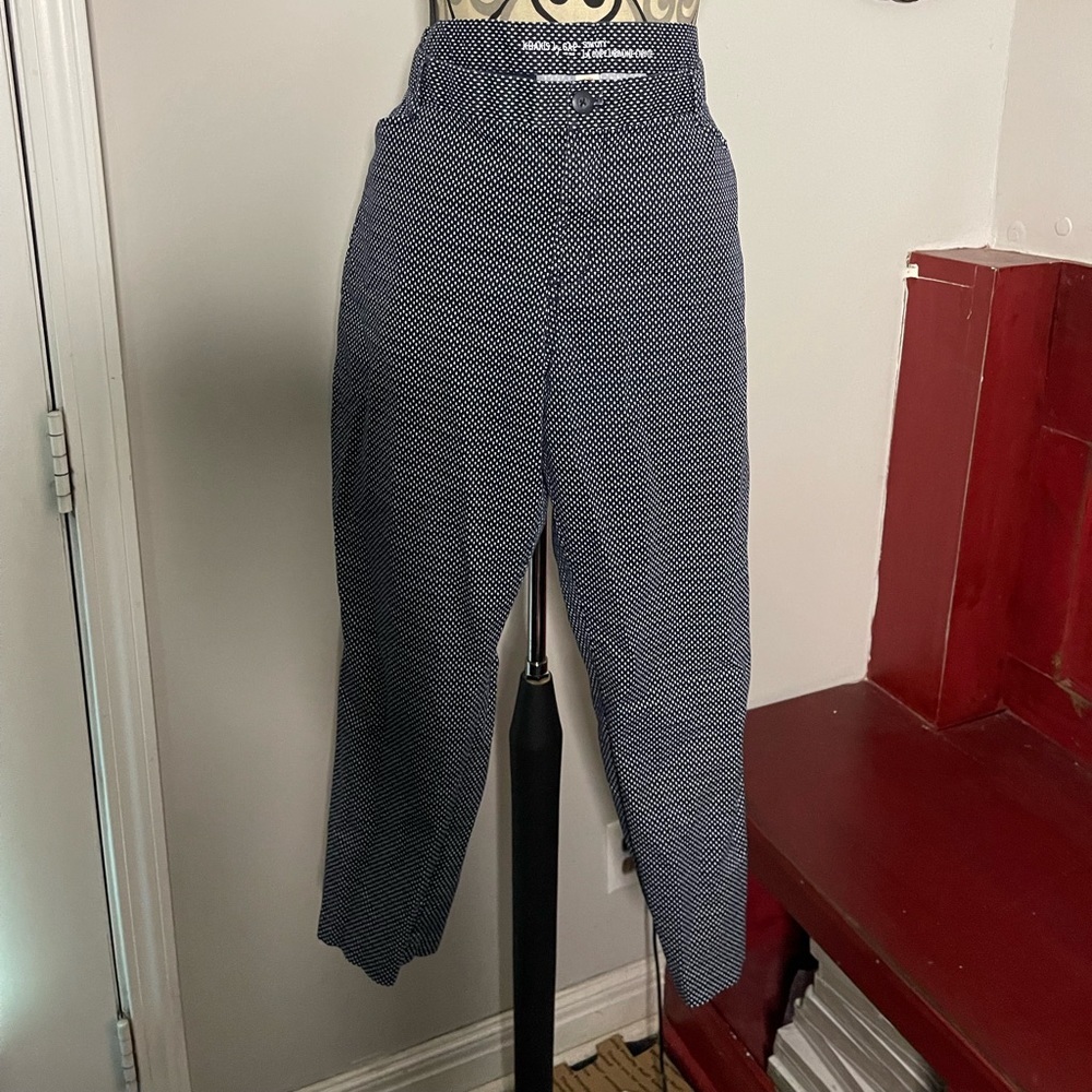 Khakis by Gap - Picture 10 of 10
